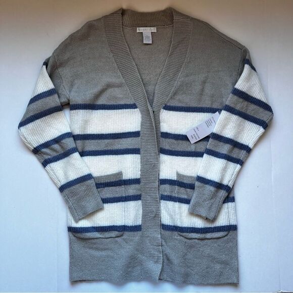 Design History Grey White Blue Button Down Cardigan Size Small NWT - Picture 2 of 7